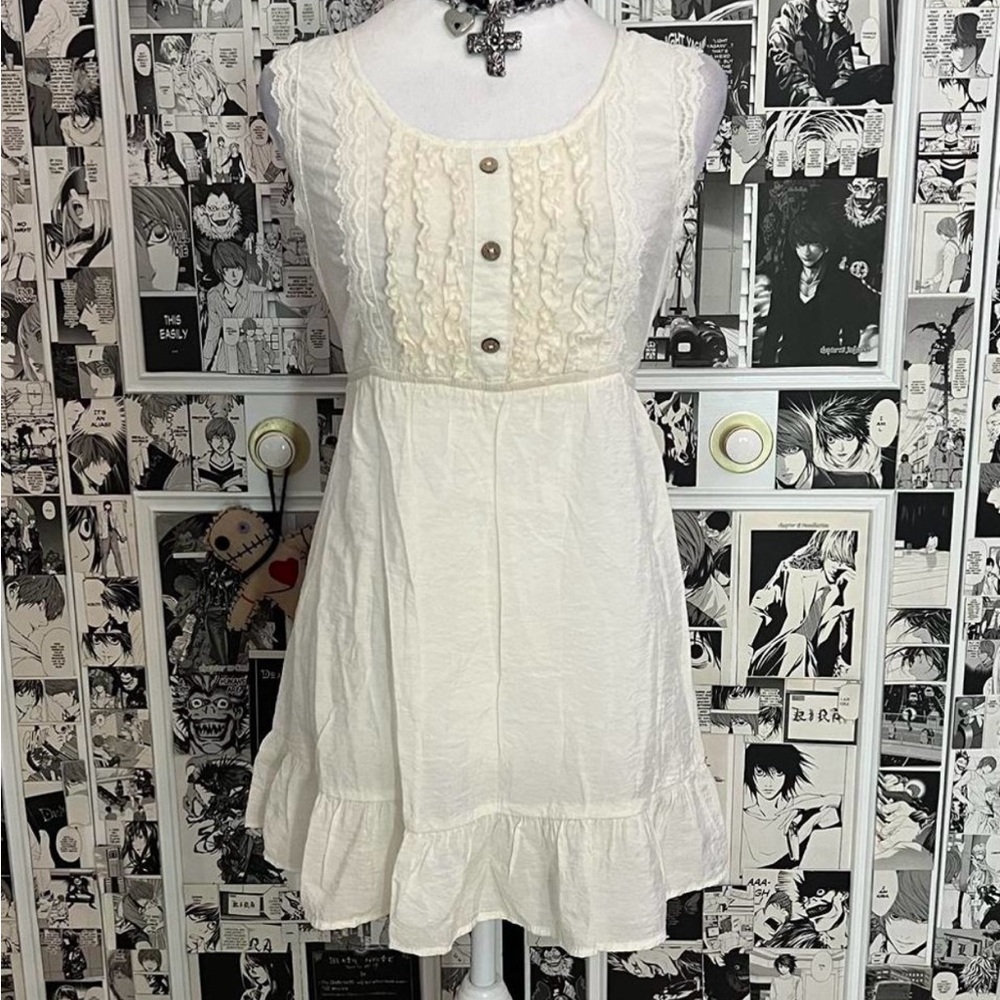 White Sleeveless Ruffle Dress